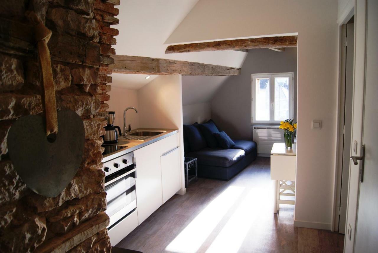 Apartamento De Pierre Et De Lumiere Jouhe Exterior foto